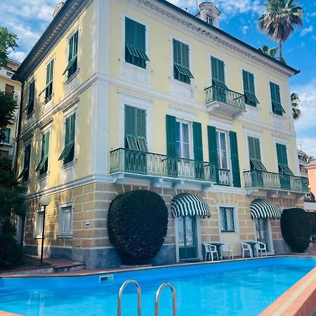 Hotel Miramare Imperia Zewnętrze zdjęcie